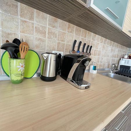 Apartment Cristian Timişoara Buitenkant foto